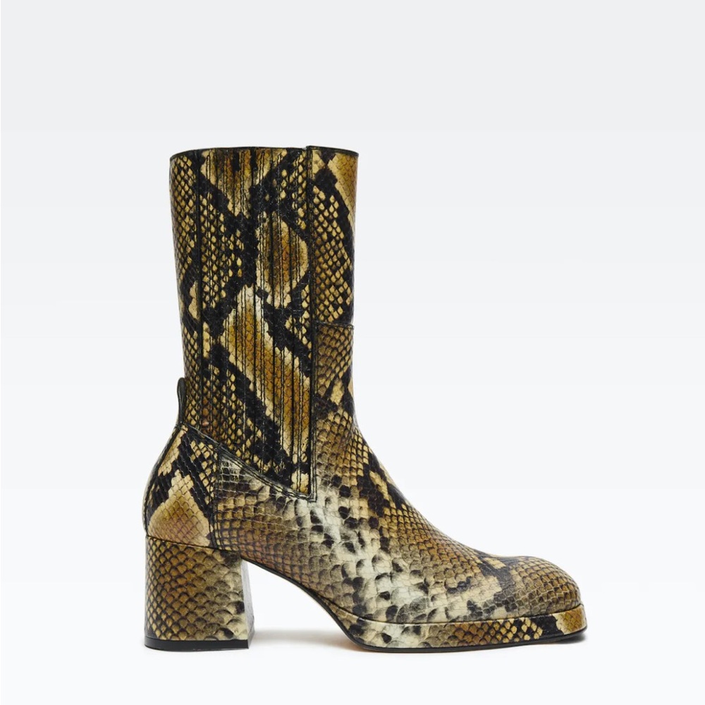 Miista boots